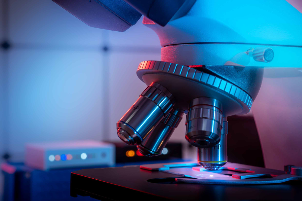 Toned,Photo,Of,A,Backlit,Microscope,Lens,In,A,Science